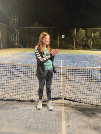 H &Delta;έ&sigma;&pi;&omicron;&iota;&nu;&alpha; &Alpha;&gamma;&gamma;&epsilon;&lambda;ή 2&eta; &sigma;&epsilon; &Epsilon;3 &sigma;&tau;&omicron; &Chi;&omicron;&lambda;&alpha;&rho;&gamma;ό!