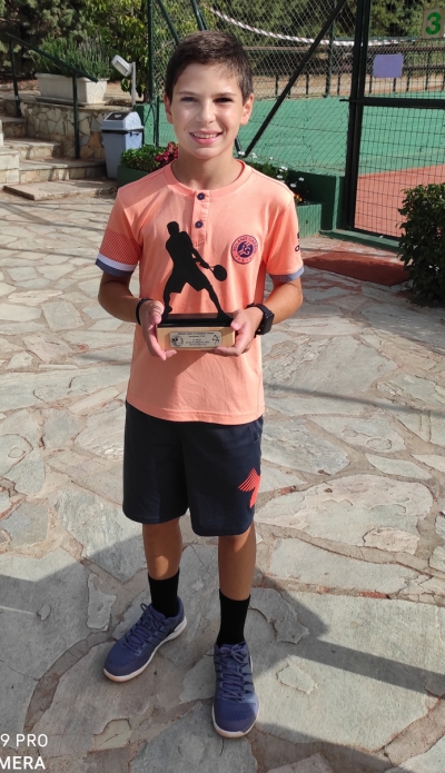 3&omicron;&sigmaf; &omicron; &Nu;&tau;ά&nu;&omicron;&sigmaf; &sigma;&tau;&alpha; &mu;&omicron;&nu;ά &sigma;&tau;&omicron; 1&omicron; E2